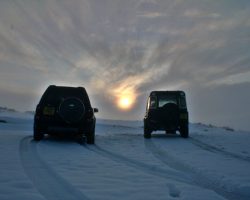 Land Rover Dartmoor Snow Photos 2 Old and new on Dartmoor - 2004 Land Rover Freelander & 1986 Land Rover 110