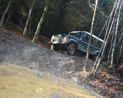 How to drive off road in your Land Rover 90 or 110 My Land Rover Defender 110