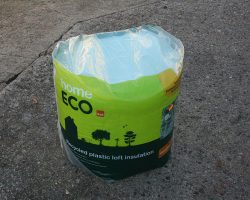 How to insulate Land Rover Defender Hard Top Sides The eco loft insulation i used from B&Q
