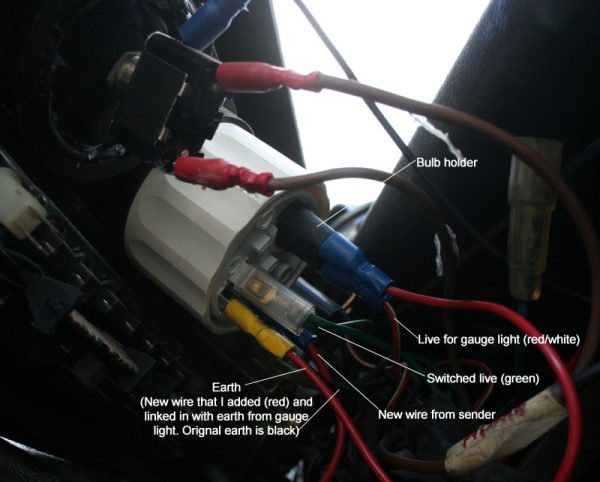 The new VDO temperture gauge wiring