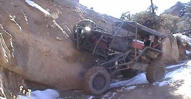 Awesome off road chainlink 4×4 video!