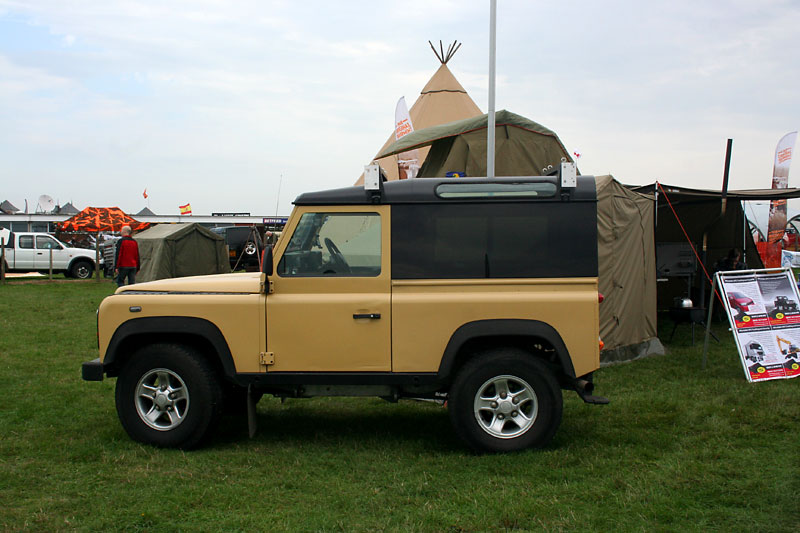 Beautiful glass sided Defender