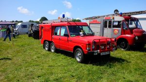 6 wheeled Range Rover fire tender!
