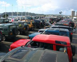 Photos: Land Rover Discovery 25th Birthday - Part 2 Discoverys as far as the eye can see!